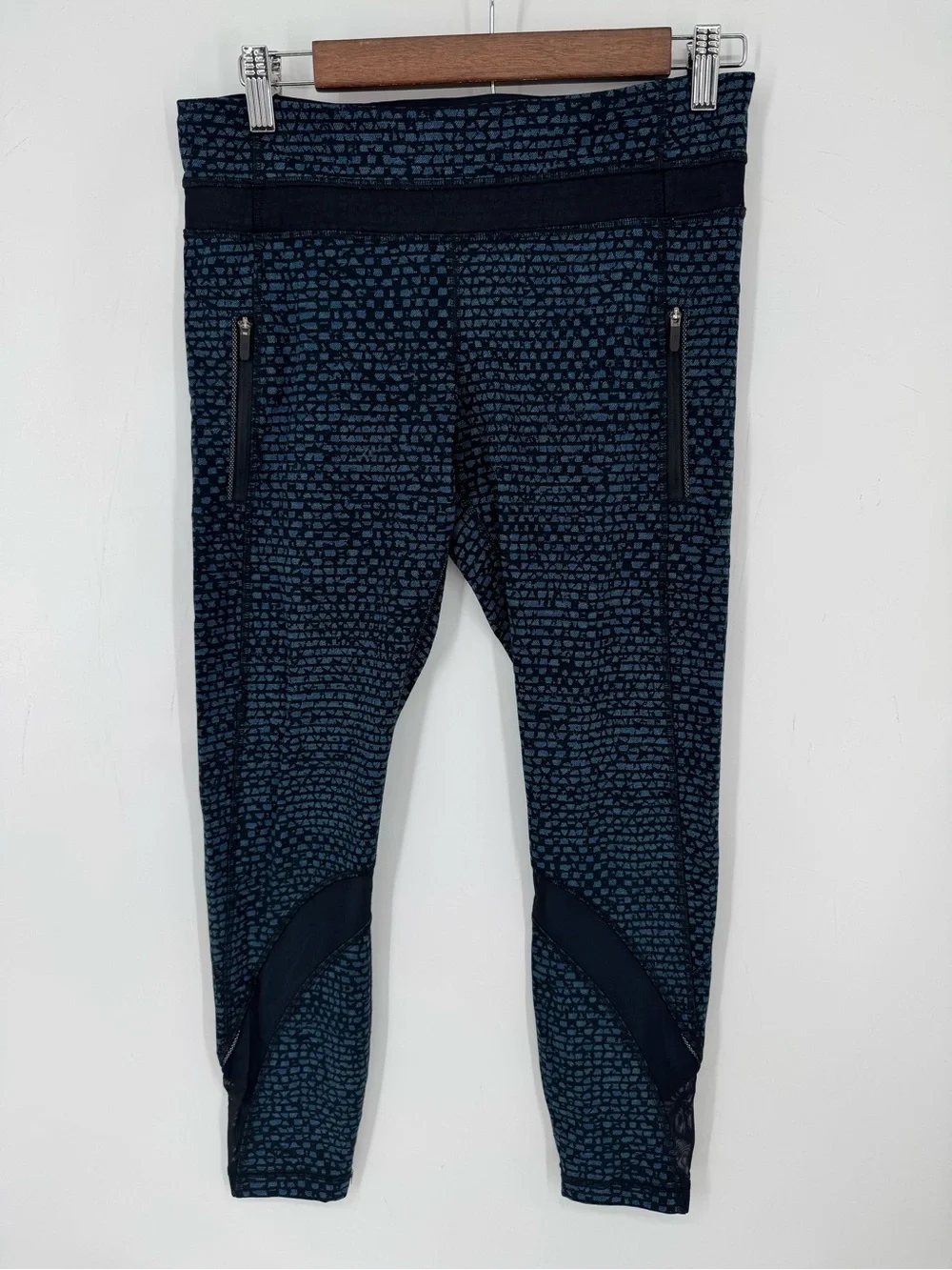 Lululemon Athletica Women's Inspire Tight Gym Workout Activewear Running Size 8